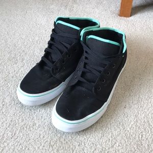 Vans mids